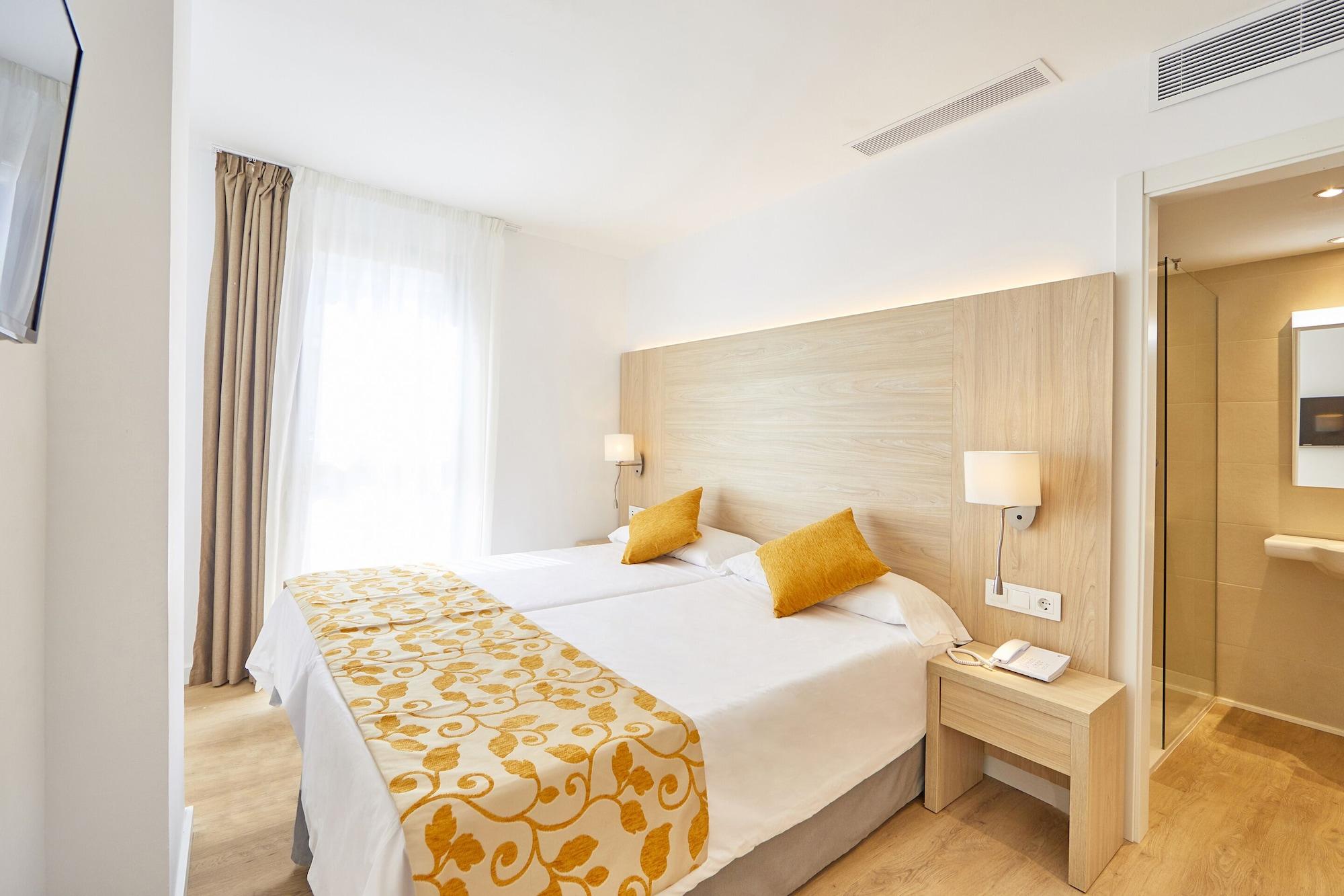 Hotel Ilusion Moreyo - Adults Only Кала Бона Екстериор снимка