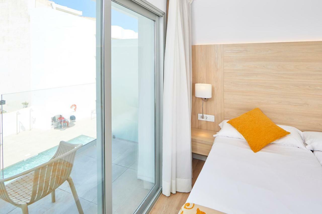 Hotel Ilusion Moreyo - Adults Only Кала Бона Екстериор снимка