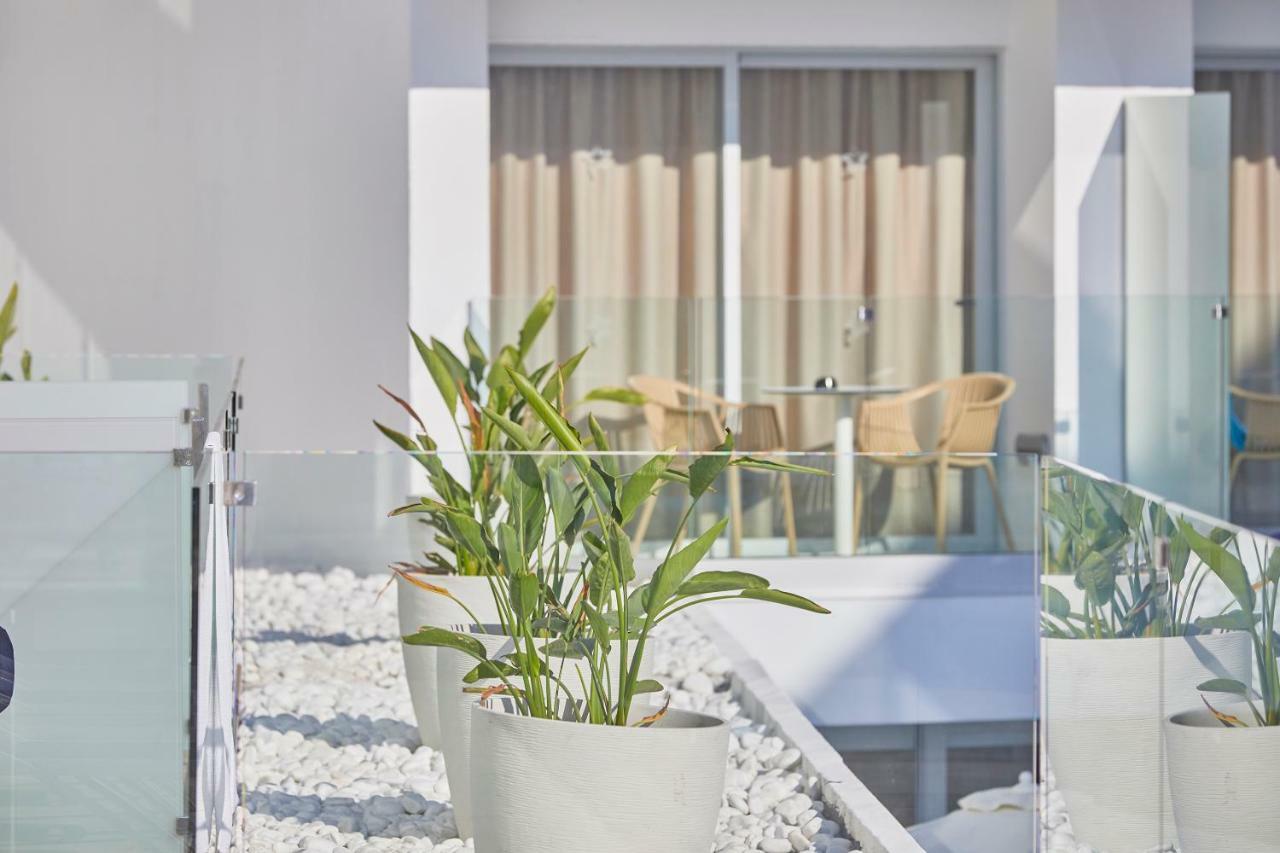 Hotel Ilusion Moreyo - Adults Only Кала Бона Екстериор снимка